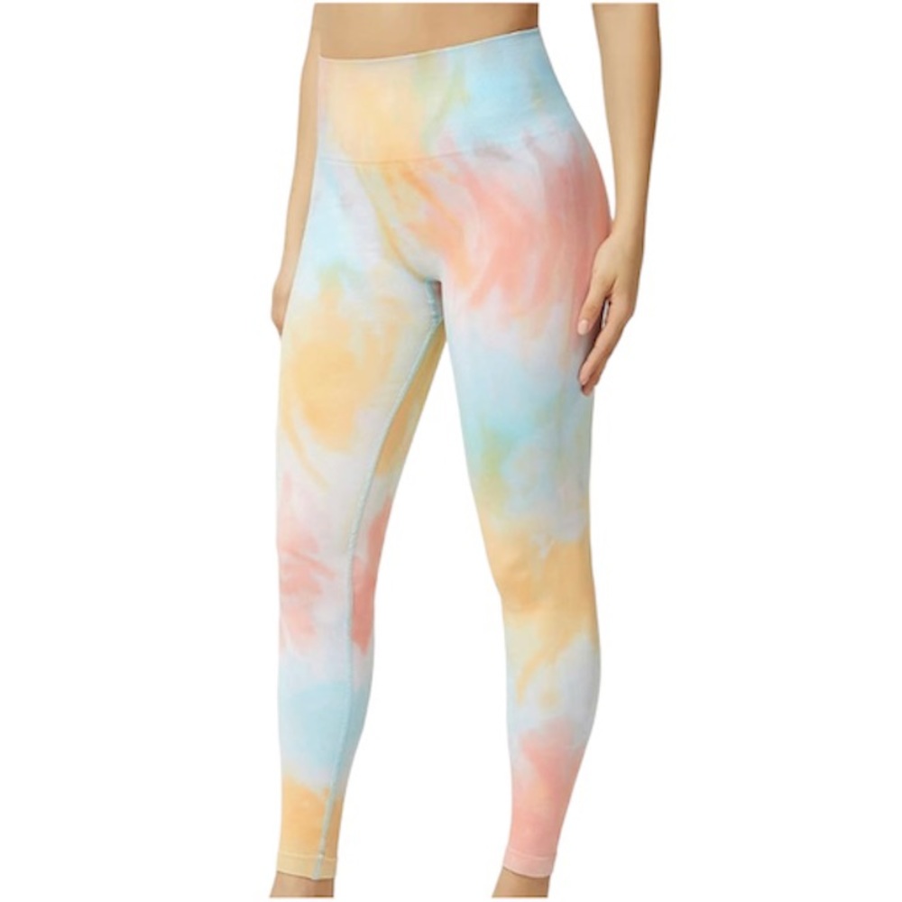 Women’s Tie-Dye Scrunch Butt Leggings